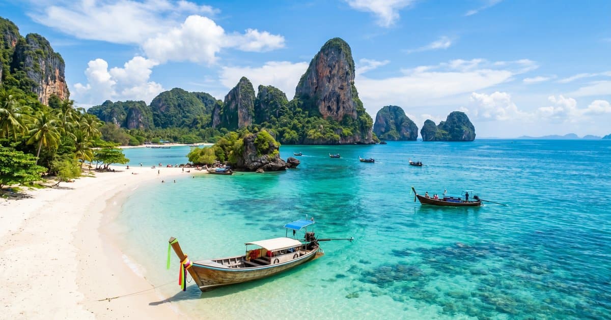 Ultimate Guide to Exploring Krabi's World-Famous Islands